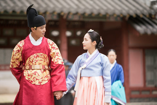 Park Min Young As Shin Chae Kyung & Yeon Woo Jin As Lee Yeok In Queen For Seven Days